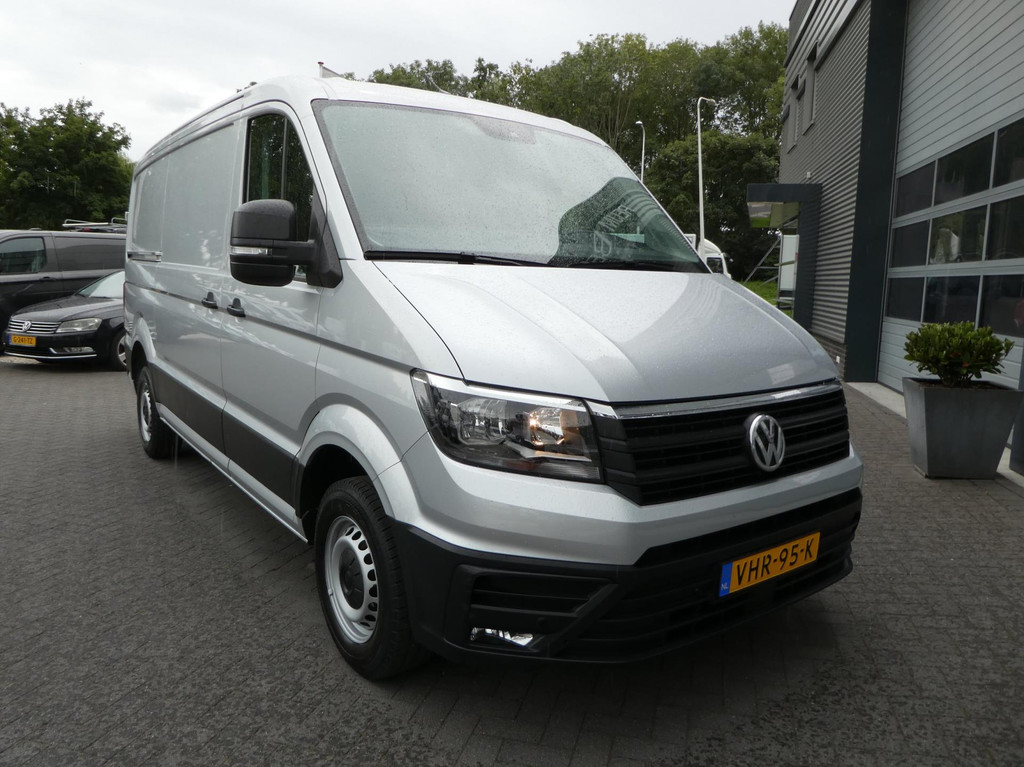 Volkswagen Crafter 35 2.0 TDI 140pk L3H2 ( L2H1 ) airco, camera ,trekhaak , 3 zits 18