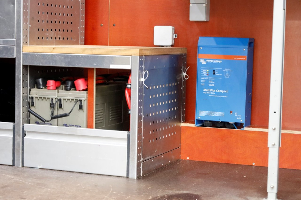 Volkswagen Crafter 35 2.0 TDI 140pk L3H3 (L2H2) Comfortline Camera/230V/Draaistoelen 11-2020 15