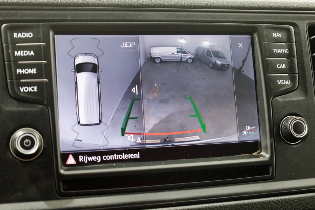 Volkswagen Crafter 35 2.0 TDI 140pk RWD L3H3 (L2H2) Comfortline Navi/Camera 07-2018 13