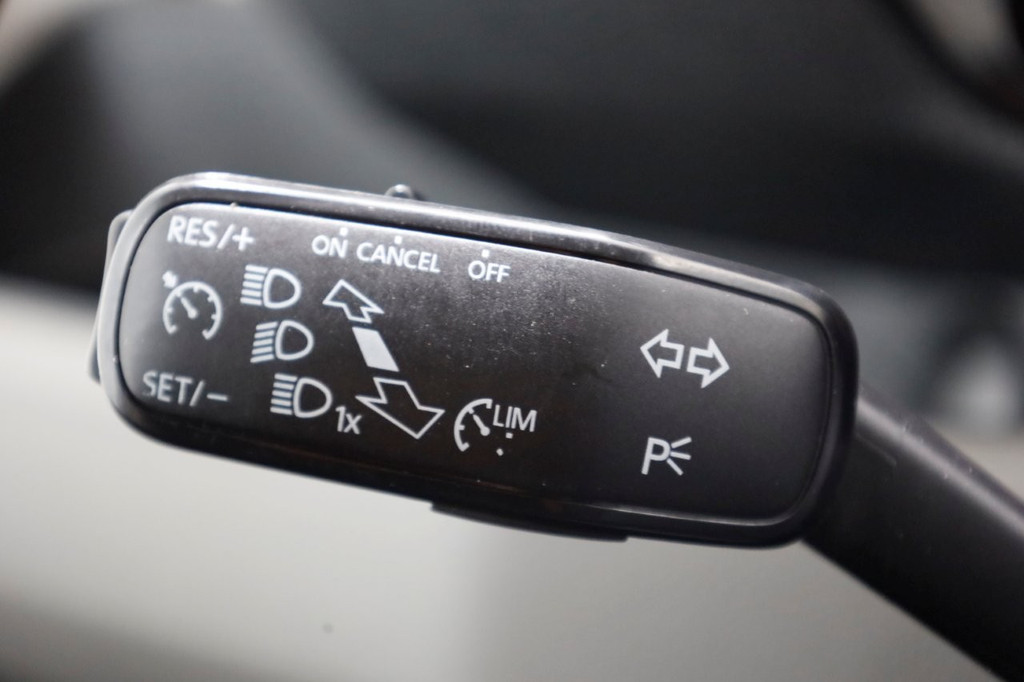 Volkswagen Crafter 35 2.0 TDI 140pk RWD L3H3 (L2H2) Comfortline Navi/Camera 07-2018 16