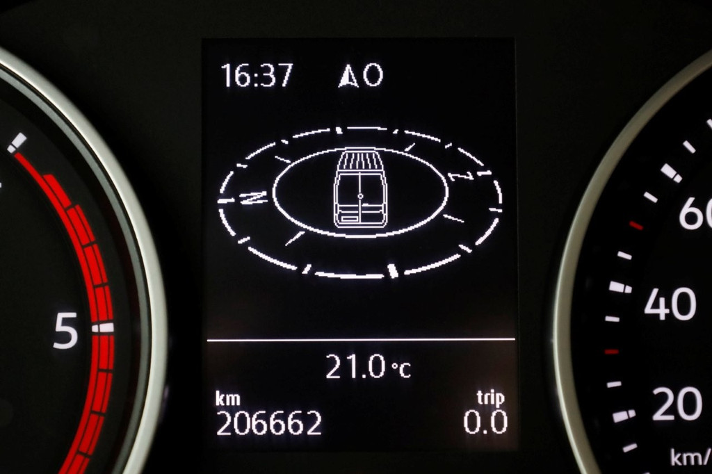 Volkswagen Crafter 35 2.0 TDI 140pk RWD L3H3 (L2H2) Comfortline Navi/Camera 07-2018 18