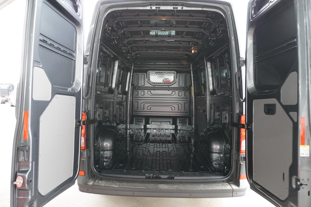 Volkswagen Crafter 35 2.0 TDI 141 PK L3H3 Automaat Nr. V042 | Airco | Cruise | Navi 11