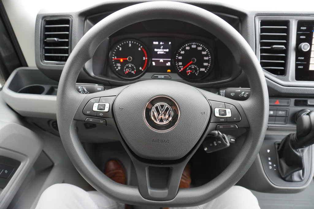 Volkswagen Crafter 35 2.0 TDI 141 PK L3H3 Automaat Nr. V042 | Airco | Cruise | Navi 13