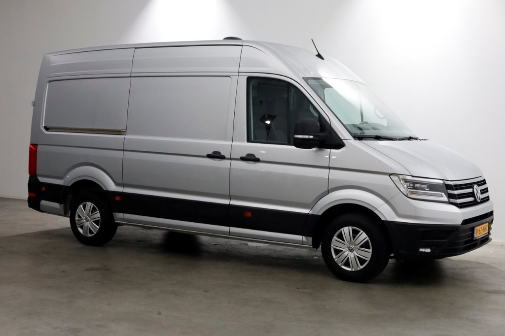 Volkswagen Crafter 35 2.0 TDI 177pk L3H3 (L2H2) Highline LED/ACC/Inrichting 06-2018 10