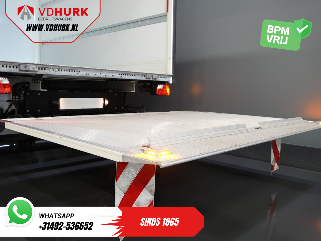 Volkswagen Crafter 35 2.0 TDI 180 pk DSG Aut. BPM VRIJ! 350x208x210 Laadklep/ Spoiler/ Navi/ Carplay/ Camera/ Airco 16