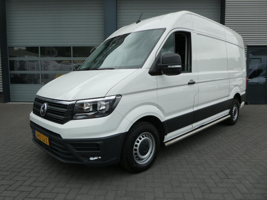 Volkswagen Crafter 35 2.0 TDI 180 pk L3H3 ( L2H2) airco, apple carplay ,camera ,trekhaak 21