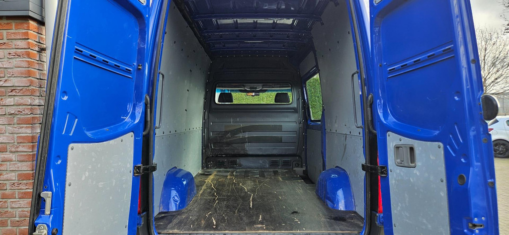 Volkswagen Crafter 35 2.0 TDI L2H2 Airco! Marge! Cruise Control! NAP! Nette Bus! PDC! 8