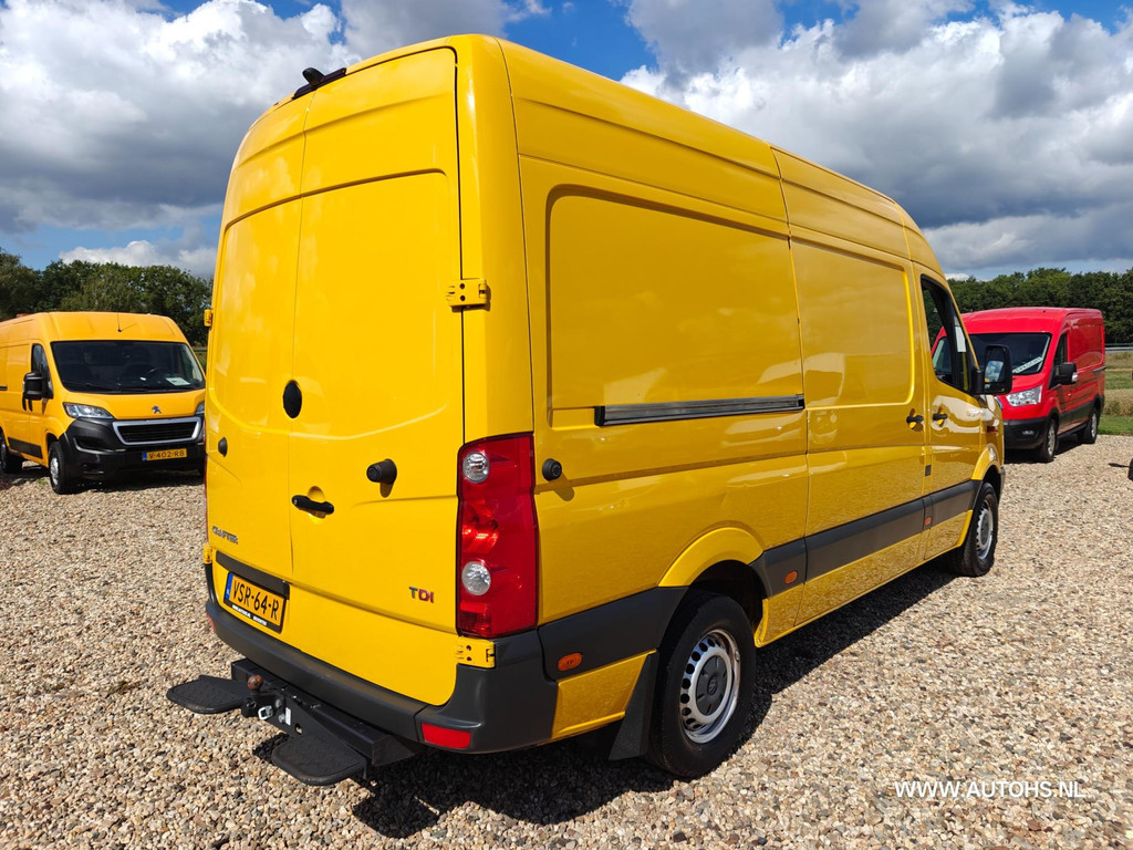 Volkswagen Crafter 35 2.0 TDI L2H2, Euro 6 140PK , Apk Aug. 2026 , Airco , cruise , camera, Post NL Uitvoering , Nette bus. 8
