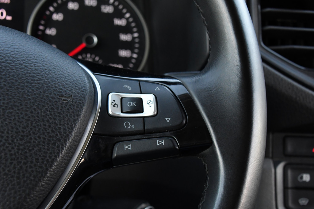 Volkswagen Crafter 35 2.0 TDI L3H2 Highline PB Edition Cruise, Carplay, 140PK, Mutlimedia, Sensoren, Voorruit verwarming, UNIEK! 21