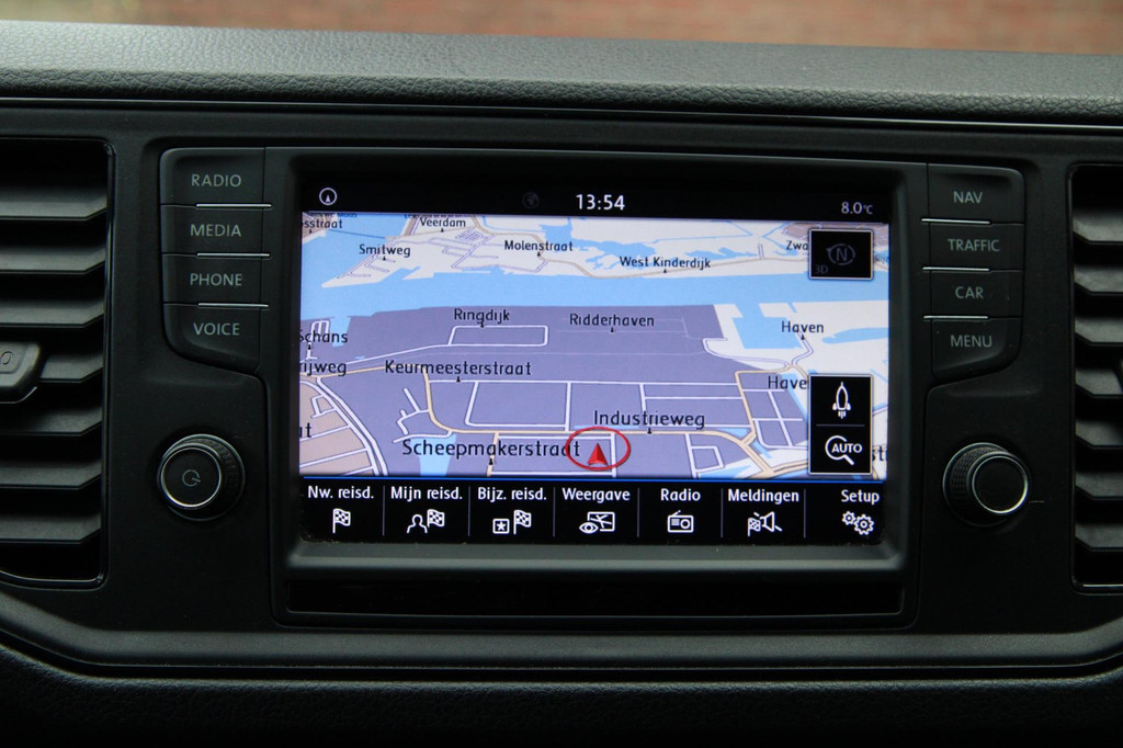 Volkswagen Crafter 35 2.0 TDI L3H3 140PK / Trekhaak / Camera / 3000 trekgewicht 20