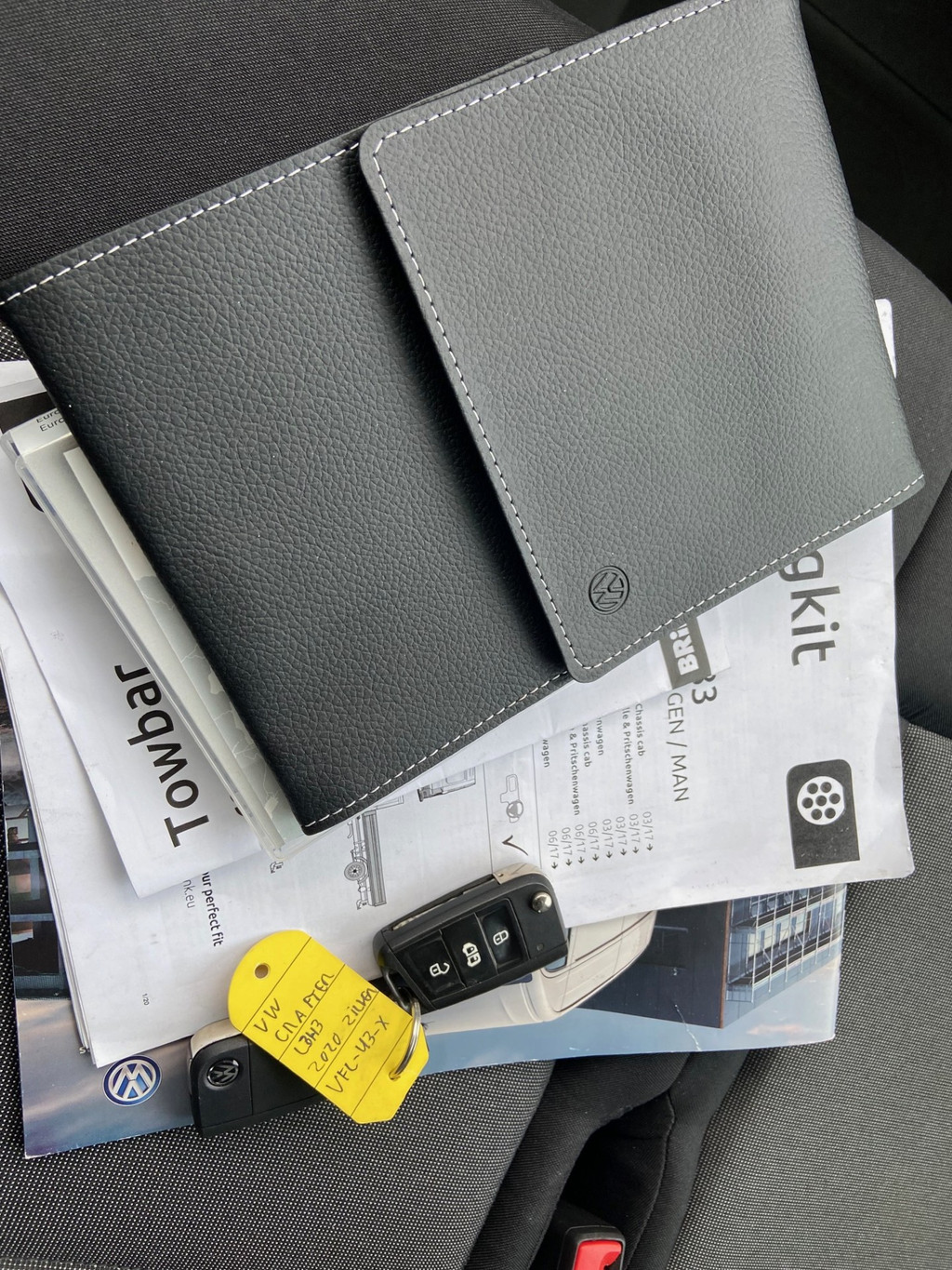 Volkswagen Crafter 35 2.0 TDI L3H3 177pk | Highline | Automaat | 3.0T Trekhaak 20