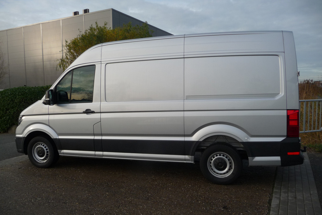 Volkswagen Crafter 35 2.0 TDI L3H3 Comfortline voorheen L2H2 FWD 140 pk 12-23 trekhaak 3000kg 10