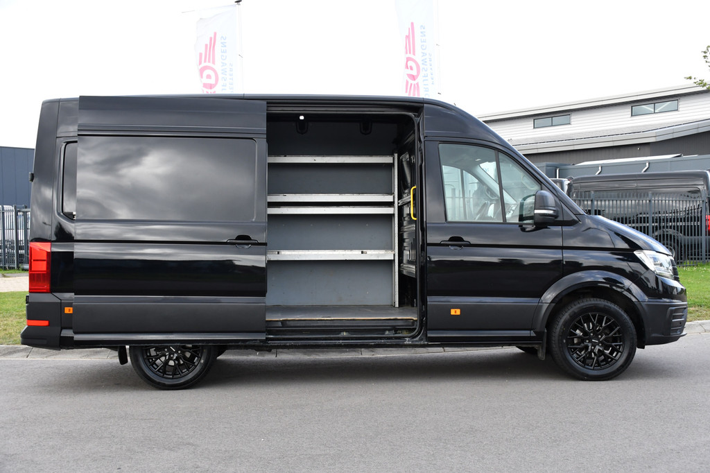 Volkswagen Crafter 35 2.0 TDI L3H3 Highline Black Edition Camera, Cruise, Carplay, Sensoren, Automaat, 140pk, Multimedia, LED, Uniek! 12