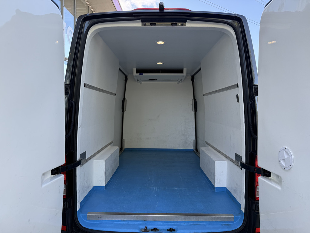 Volkswagen Crafter 35 2.0 TDI L3H3 Highline Koelwagen Vries -20 | Dag/nacht koeling | Carrier | 2x Schuifd. | NL-auto 11