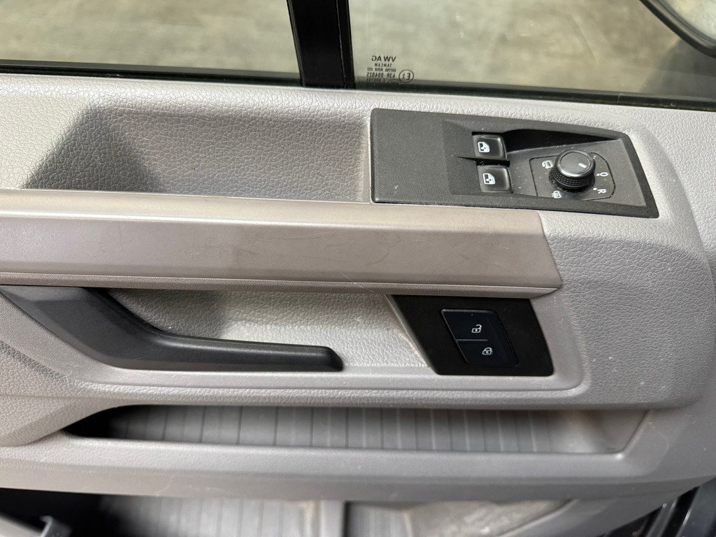 Volkswagen Crafter 35 2.0 TDI L3H3 Highline NAVI-CARPLAY-ADAP. CRUISE-PDC-CAMERA-LM VELG-FULL LED 12