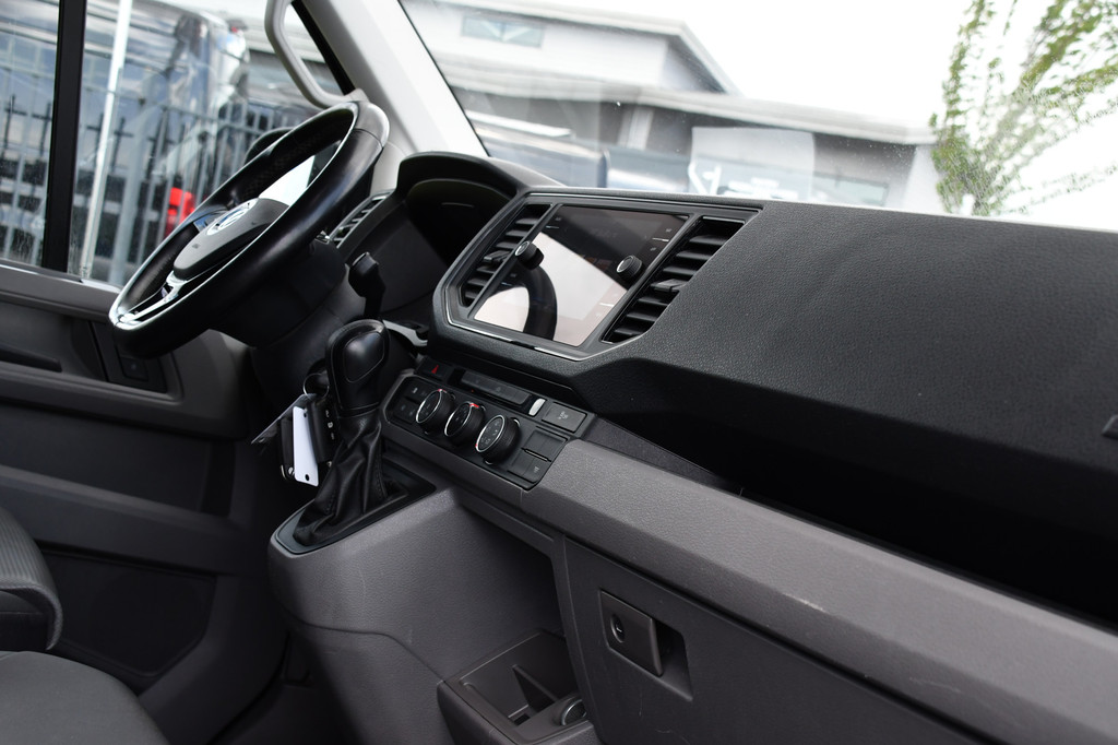 Volkswagen Crafter 35 2.0 TDI L3H3 Highline PB Edition Cruise, Camera, Carplay, 177pk, LED, Automaat, Leder, Multimedia, Uniek! 13