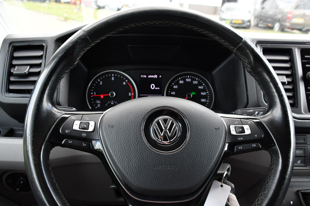 Volkswagen Crafter 35 2.0 TDI L3H3 Highline PB Edition Cruise, Camera, Carplay, 177pk, LED, Automaat, Leder, Multimedia, Uniek! 15