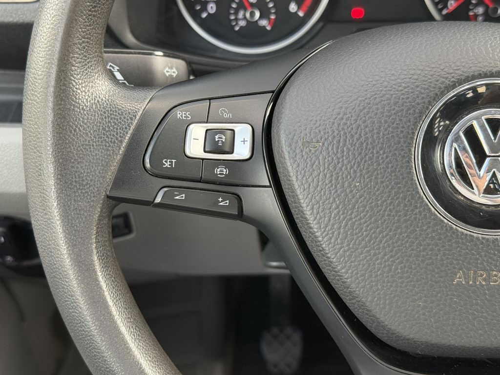 Volkswagen Crafter 35 2.0 TDI L3 Open laadbak | Pick up | 3T Trekgew. | Navi | Adapt. Cruisec. 16