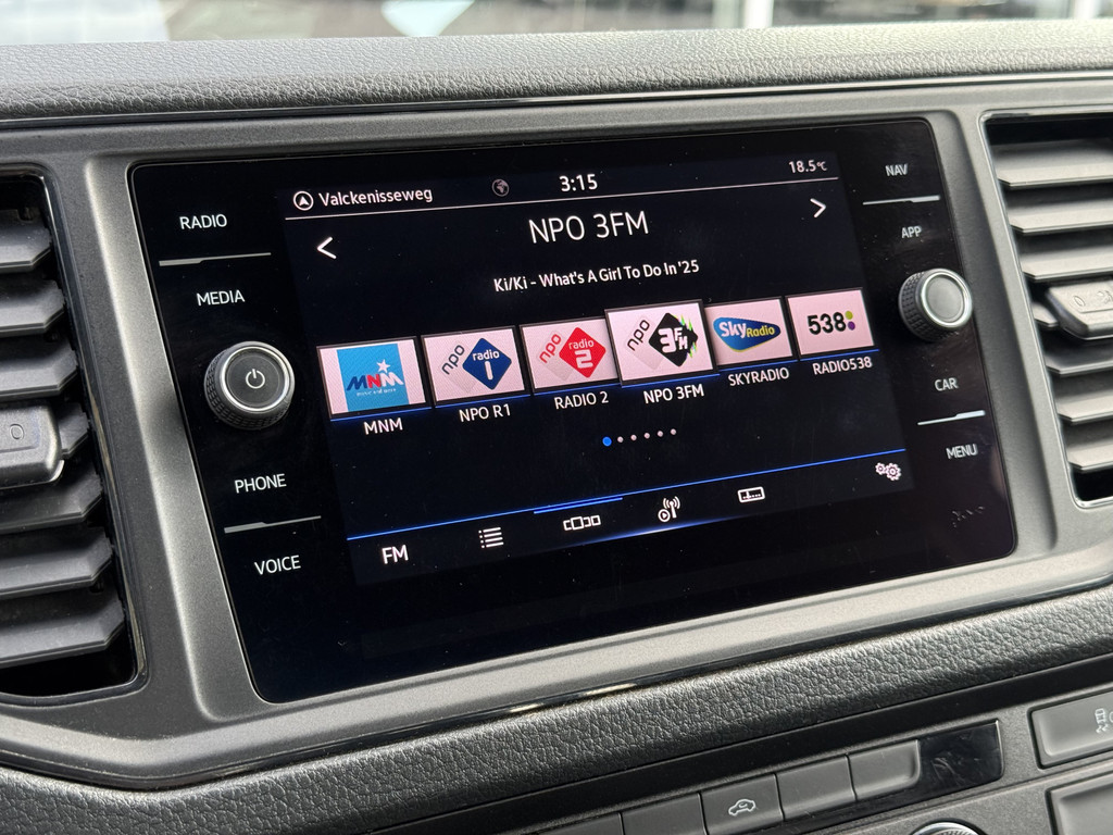 Volkswagen Crafter 35 2.0 TDI L3 Open laadbak | Pick up | 3T Trekgew. | Navi | Adapt. Cruisec. 20