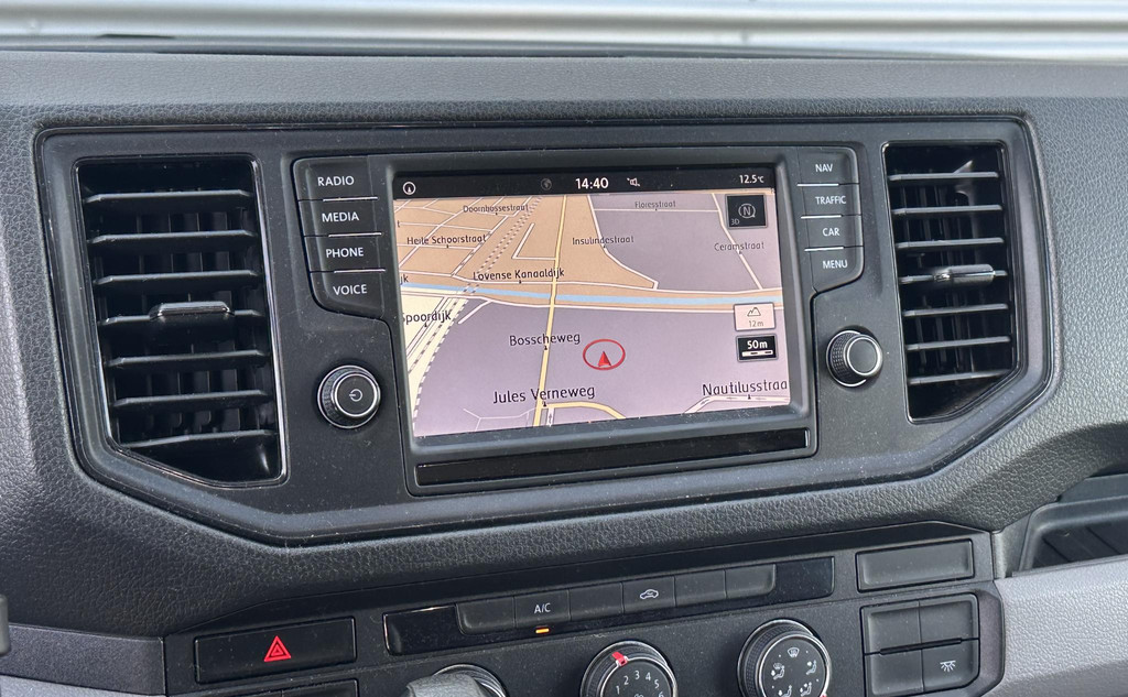 Volkswagen Crafter 35 2.0 TDI L4 EL Highline Bakwagen Automaat 180pk 11