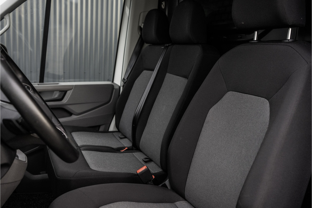 Volkswagen Crafter 35 2.0 TDI L4H3 | 177PK | Automaat | NW Interieur | Navi | Camera | Carplay 12