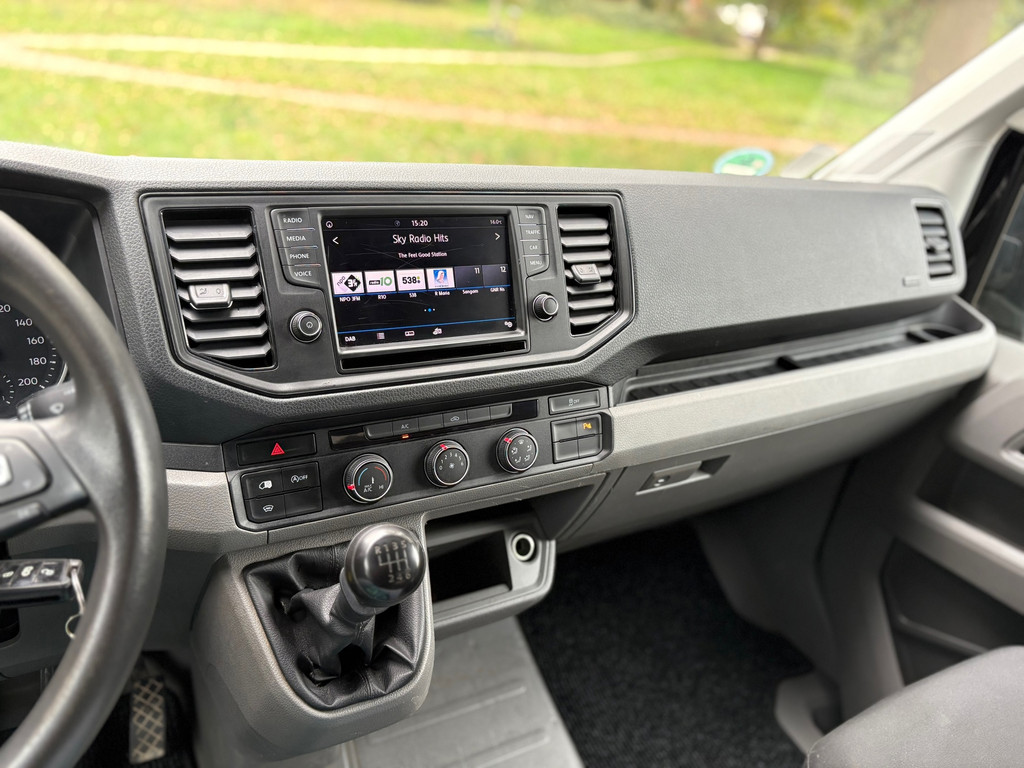 Volkswagen Crafter 35 2.0 TDI L5H3 Highline|EURO6|NAP|cuise|achteruitrijcamera|airco|navi|parkeersensoren|apple carplay 16