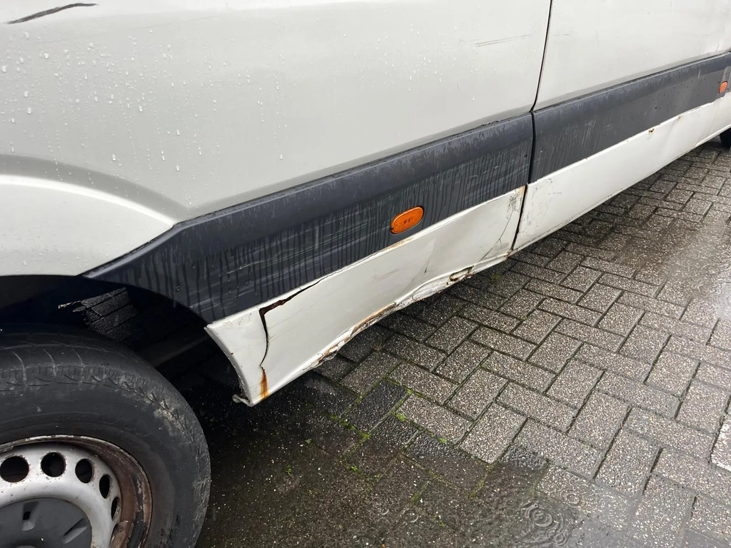 Volkswagen Crafter 35 2.5 TDI L3 14