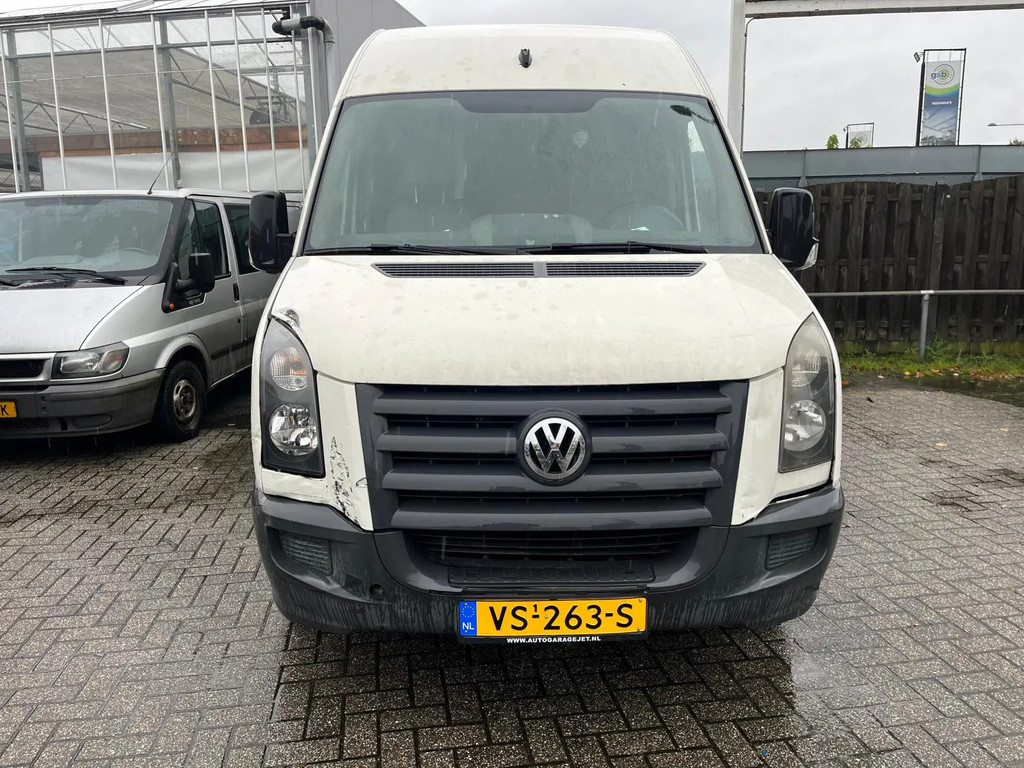 Volkswagen Crafter 35 2.5 TDI L3 9