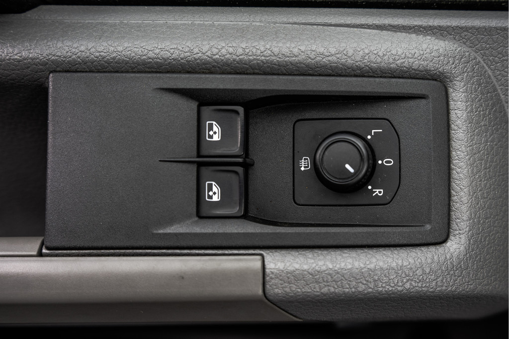 Volkswagen Crafter 35 TDI | L3H2 | CarPlay | Navi | Cruise | Airco | PDC | Euro 6 21