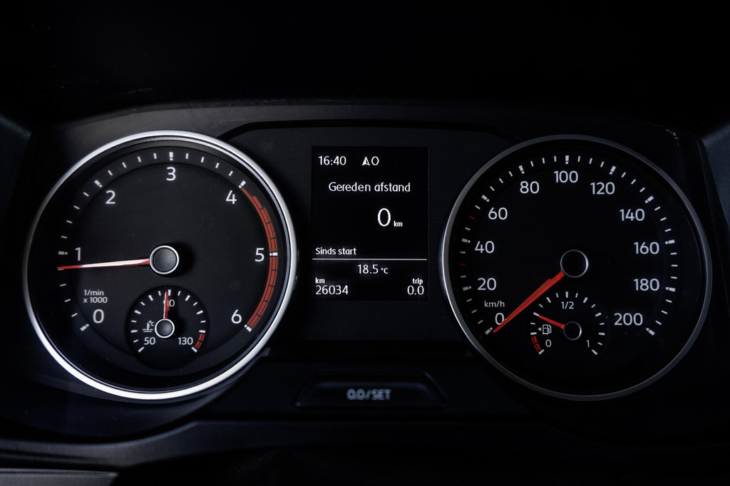 Volkswagen Crafter 35 TDI | L3H3 | CarPlay | Navi | 3T Trekgewicht | Cruise | Airco | PDC | Euro 6 16