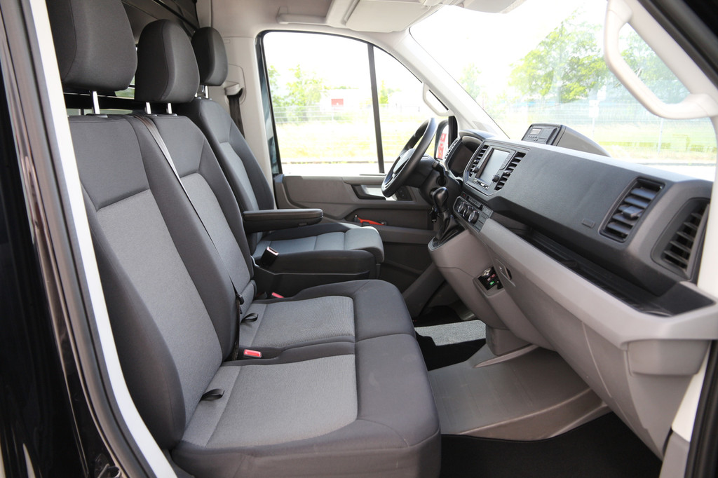 Volkswagen Crafter 50 2.0 TDI 177 | Aut. | 610x223x223 | 2.250kg laadvermogen | Clixtar | Uniek!! 9