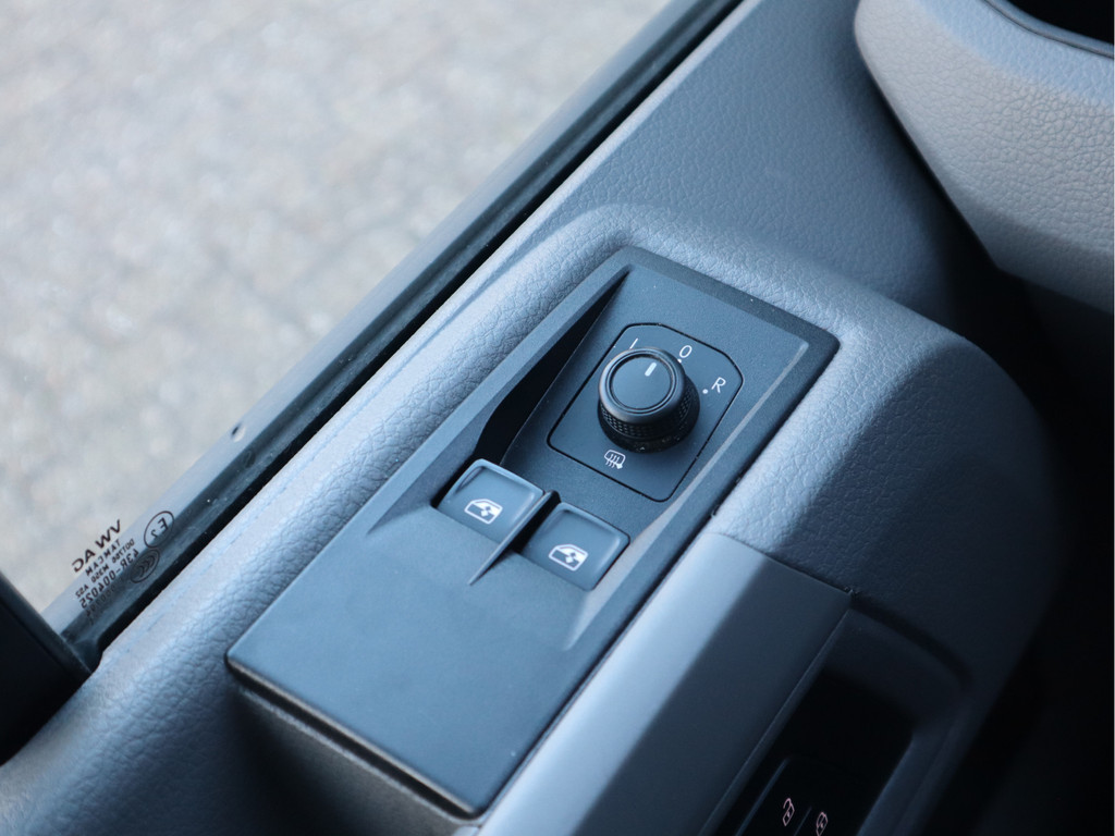 Volkswagen Crafter 50 2.0 TDI 177pk Euro 6 Automaat Bakwagen - Laadklep - Camera 20