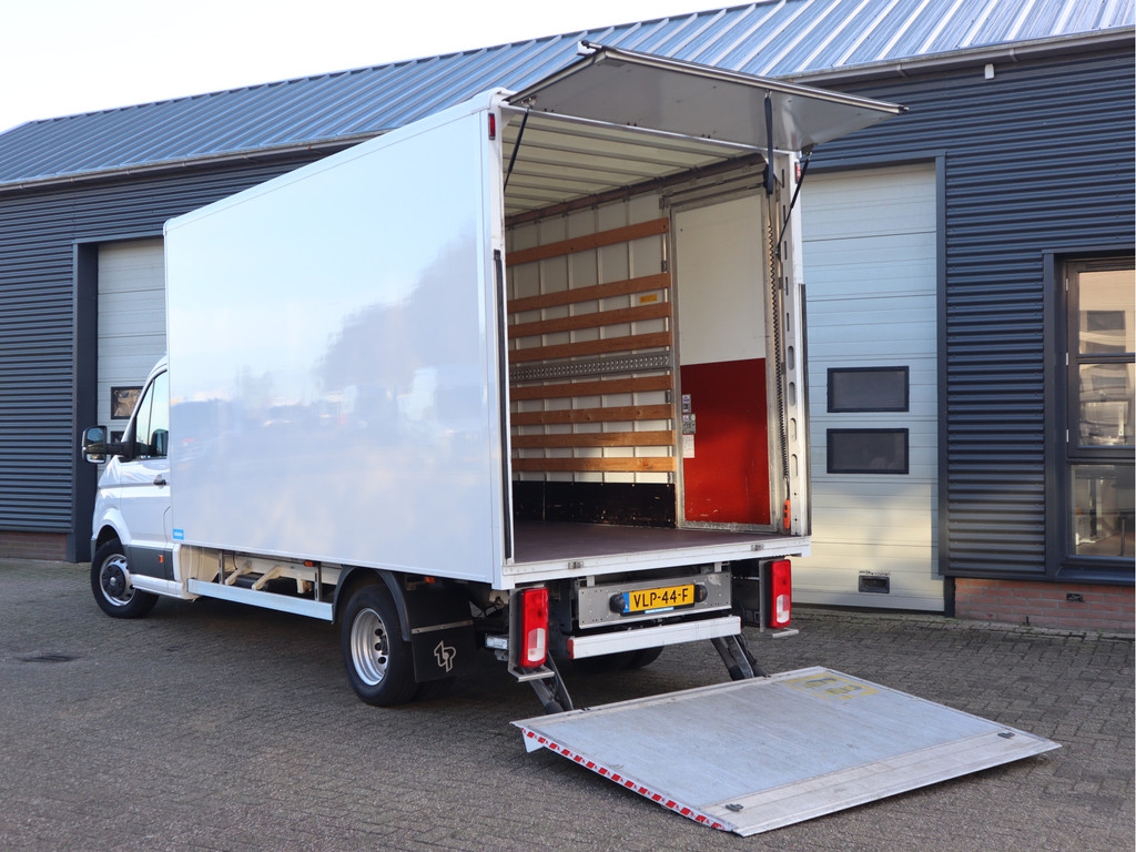 Volkswagen Crafter 50 2.0 TDI 177pk Euro 6 Automaat Bakwagen - Laadklep - Camera 7