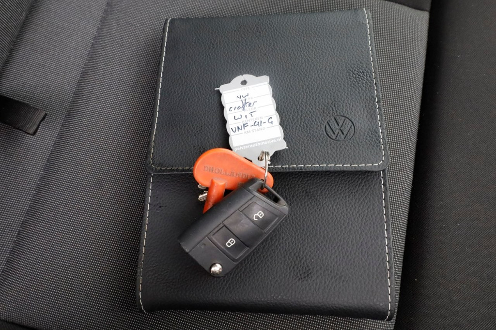 Volkswagen Crafter 50 2.0 TDI 177pk XL Bakwagen met laadklep 1000kg en zijdeur L455cm 03-2022 7