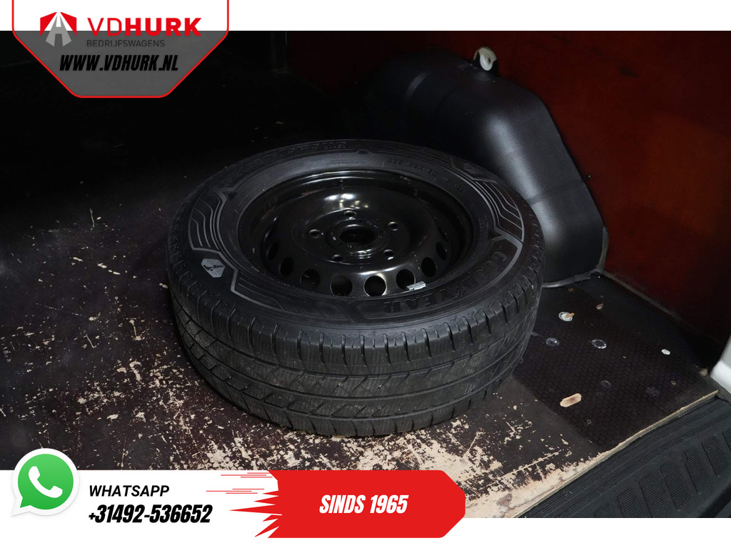 Volkswagen Crafter (Transit) 2.0 TDCI 130 pk L3H2 DC Dubbel Cabine 7 Pers./ Riem V.V./ Adapt. Cruise/ CarPlay/ PDC/ Navi/ Camera/ Airco/ Trekhaak 15