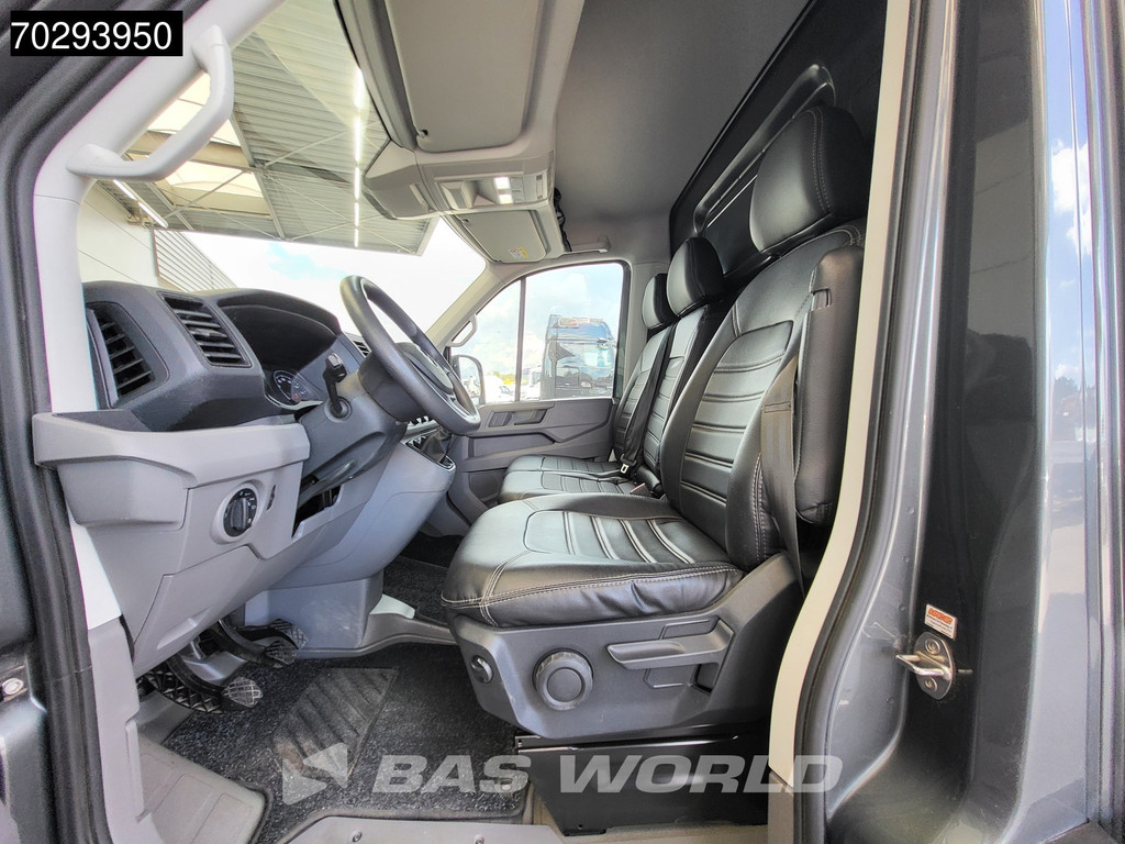 Volkswagen Crafter 102pk L3H2 Trekhaak Navi Airco Cruise Camera Imperiaal Parkeersensoren APK 04-2026 Euro6 L2H1 11m3 Airco Trekhaak Cruise control 12