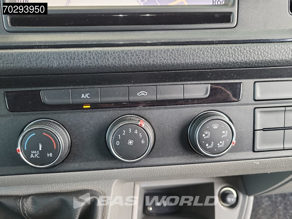 Volkswagen Crafter 102pk L3H2 Trekhaak Navi Airco Cruise Camera Imperiaal Parkeersensoren APK 04-2026 Euro6 L2H1 11m3 Airco Trekhaak Cruise control 16