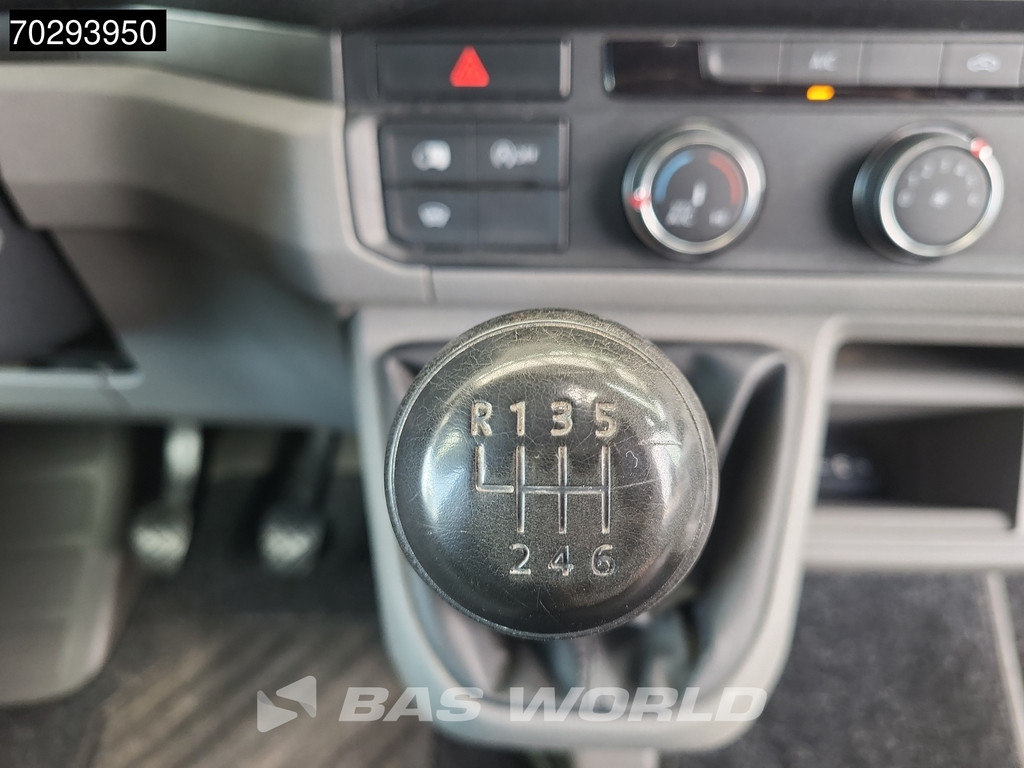 Volkswagen Crafter 102pk L3H2 Trekhaak Navi Airco Cruise Camera Imperiaal Parkeersensoren APK 04-2026 Euro6 L2H1 11m3 Airco Trekhaak Cruise control 17