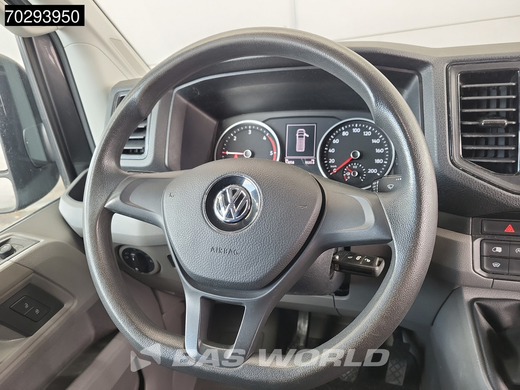 Volkswagen Crafter 102pk L3H2 Trekhaak Navi Airco Cruise Camera Imperiaal Parkeersensoren APK 04-2026 Euro6 L2H1 11m3 Airco Trekhaak Cruise control 18