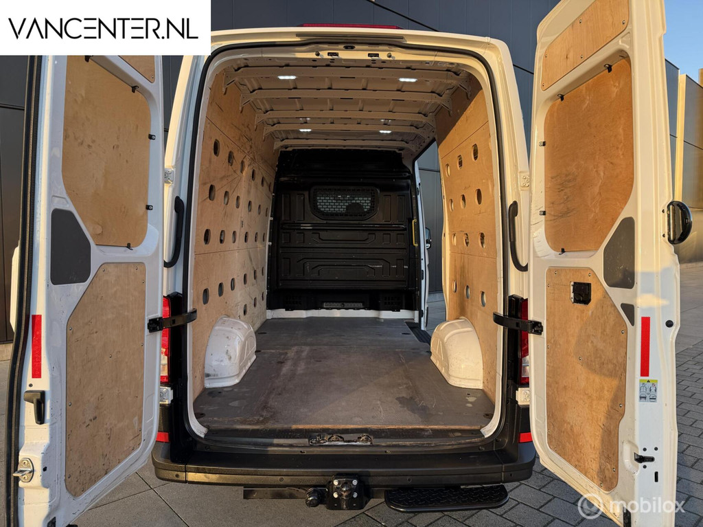 Volkswagen Crafter Bestel 30 2.0 TDI L3H3 20