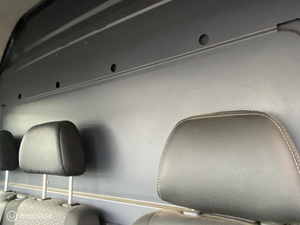 Volkswagen Crafter Bestel 35 2.0 TDI L2H2 BM CAR-PLAY A-CAMERA TREKHAAK 11