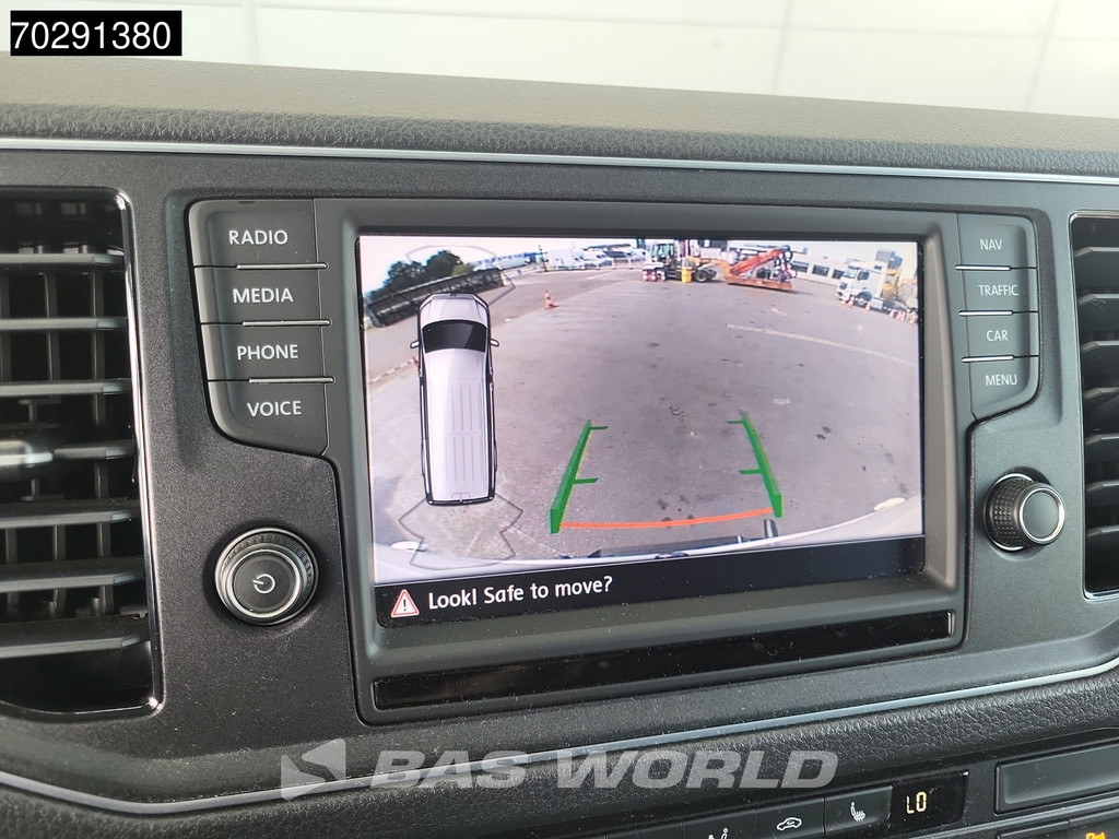 Volkswagen E-Crafter 136pk Elektrisch 115 WLTP 35,8 kWH LED Navi Airco Cruise Camera Parkeersensoren 12m3 Airco Cruise control 13