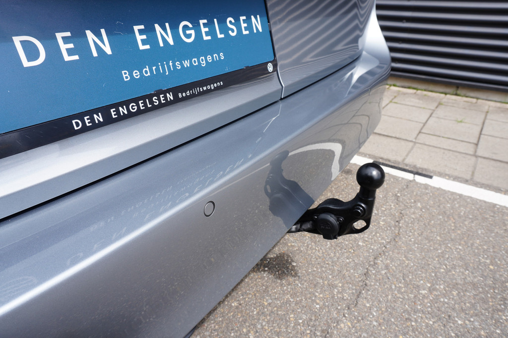 Volkswagen ID. Buzz Cargo ID. Buzz Cargo 170 pk ID. Buzz Cargo 170 pk, Anniversary, Achteruitrijcamera, Bijrijdersbank, Navigatie, Achterdeuren zonder ruit, Trekhaak 7