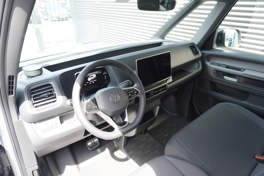 Volkswagen ID. Buzz Cargo ID. Buzz Cargo 286 pk ID. Buzz Cargo 286 pk, Anniversary, Achteruitrijcamera, Bijrijdersbank, Navigatie, Achterklep met ruit, Trekhaak 17