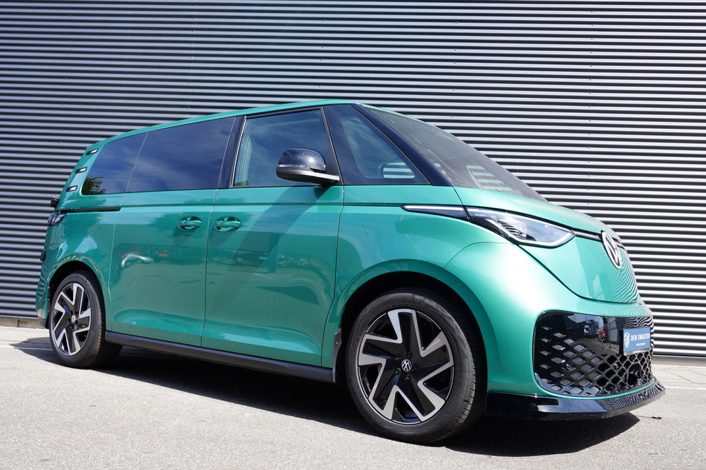 Volkswagen ID. Buzz Cargo ID. Buzz Cargo 340 pk 4-Motion, Anniversary Edition, Glass look panelen, Frontlip, Ondergrille hoogglans zwart, Navigatie, Achterdeuren zonder ruit, Trekhaak 10