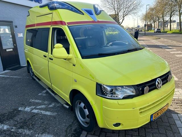 Volkswagen KOMBI Ambulance autom marge184pk 11