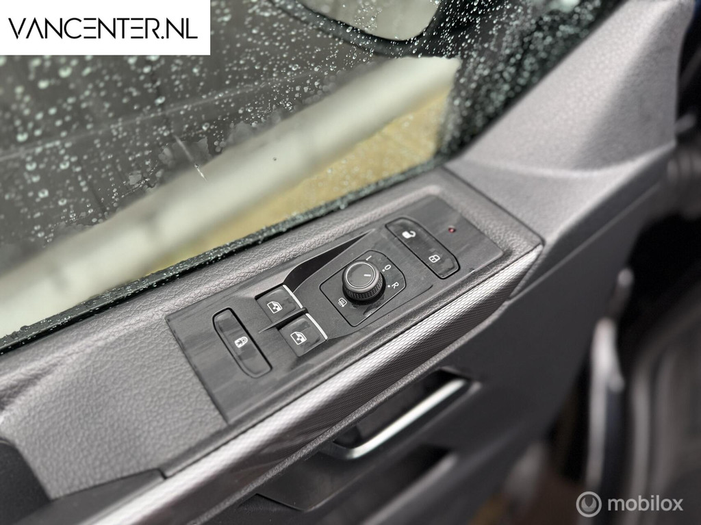Volkswagen Multivan 2.0 TDI 199PK DSG 4Motion Highline 4x4 13