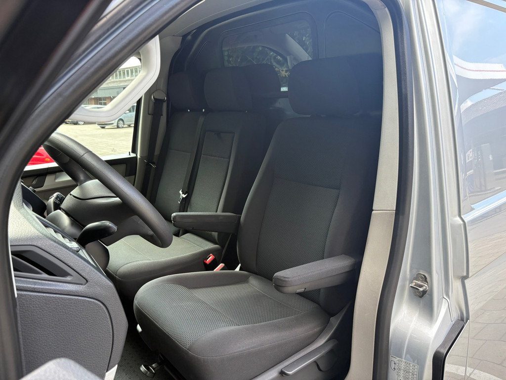 Volkswagen TRANSPORTER 150 PK|EURO6|airco|navigatie|stoelverwarming|drie zitplaatsen|bluetooth|parkeersensoren 15