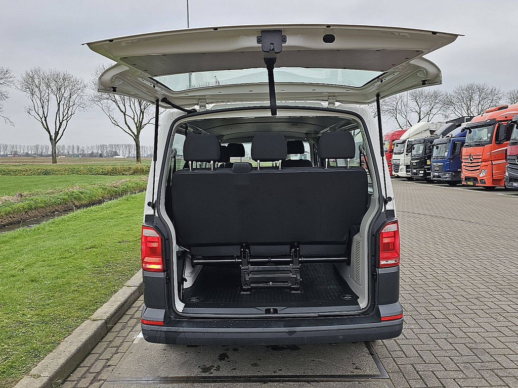 Volkswagen TRANSPORTER 2.0 TDI L2H1 Combi 9p Airco! 10
