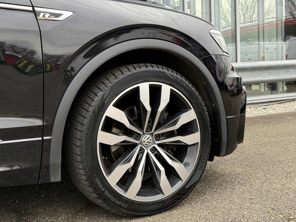 Volkswagen Tiguan 2.0 TDI 4Motion R-line | Grijs kent. | Pano | Virutal | ACC | Trekhaak 8